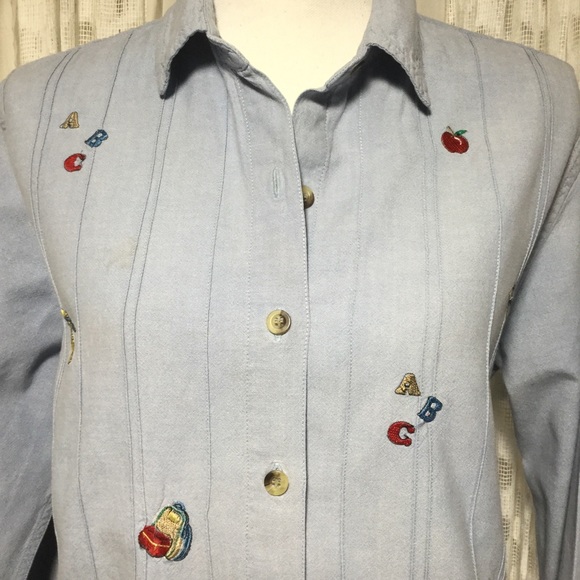 Vintage chambray embroidered school symbols shirt - Picture 5 of 8